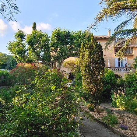 Rue Du Chateau A Cabrieres D'Avignon Bed & Breakfast Ngoại thất bức ảnh