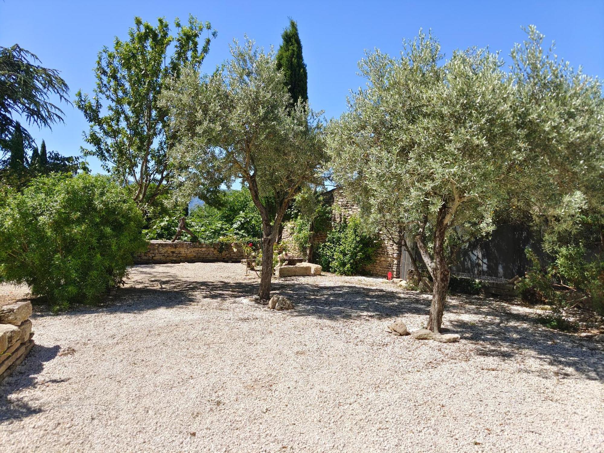 Rue Du Chateau A Cabrieres D'Avignon Bed & Breakfast Ngoại thất bức ảnh