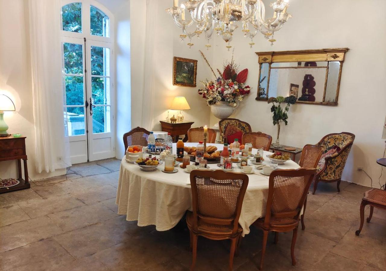 Rue Du Chateau A Cabrieres D'Avignon Bed & Breakfast Ngoại thất bức ảnh