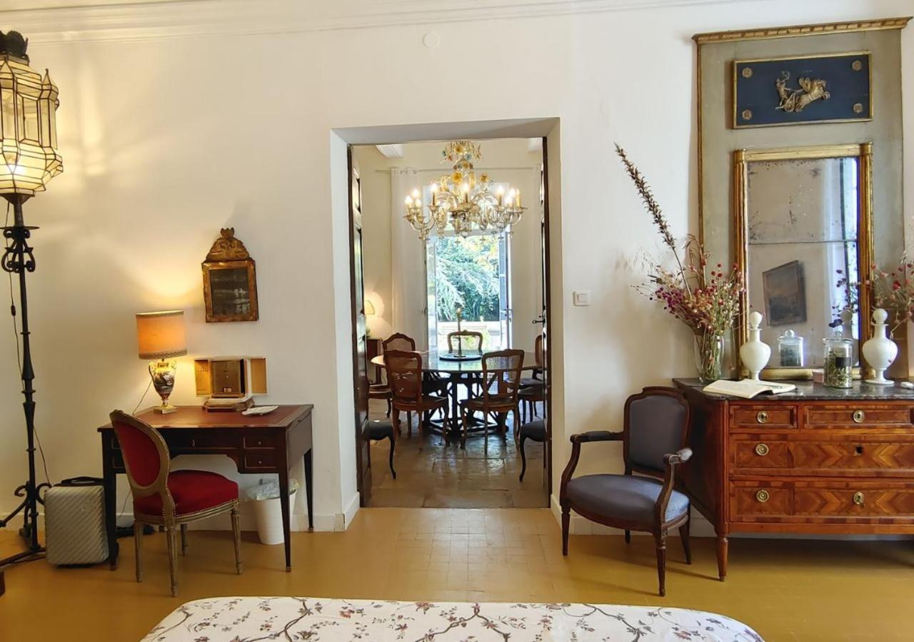 Rue Du Chateau A Cabrieres D'Avignon Bed & Breakfast Ngoại thất bức ảnh